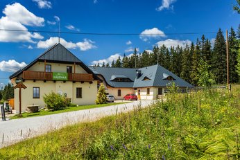 EA Mountain hotel Hajenka*** - the hotel building