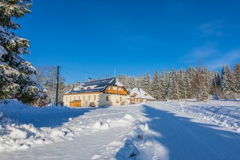 EA Mountain hotel Hajenka*** - the hotel building in winter