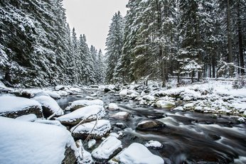 EA Mountain hotel Hajenka*** - hotel surroundings - the Vydra River in winter